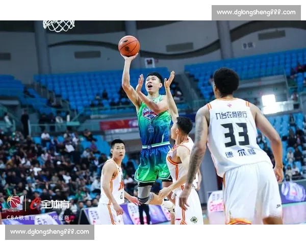 CBA 球员数据排名：得分、篮板、助攻王是谁？